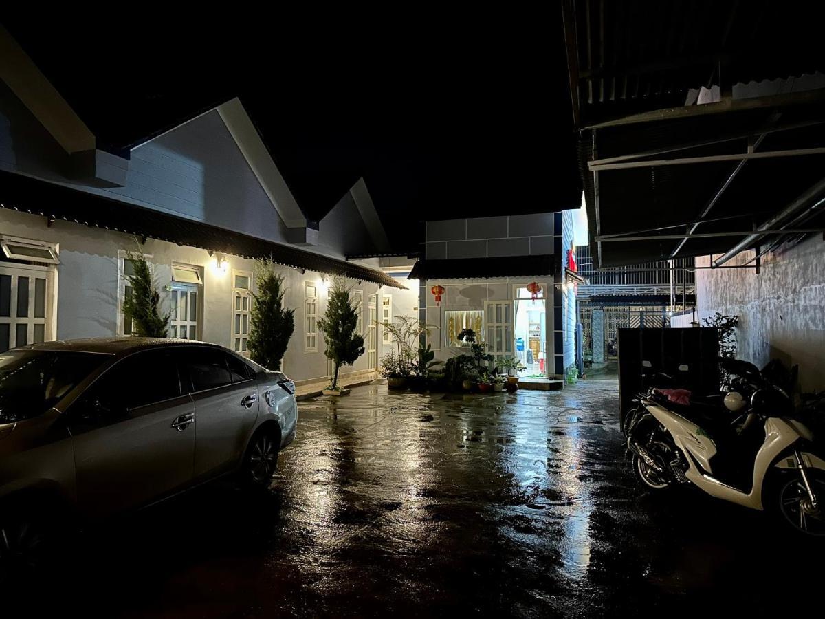 Motel Khanh Vy Bao Loc Exteriör bild