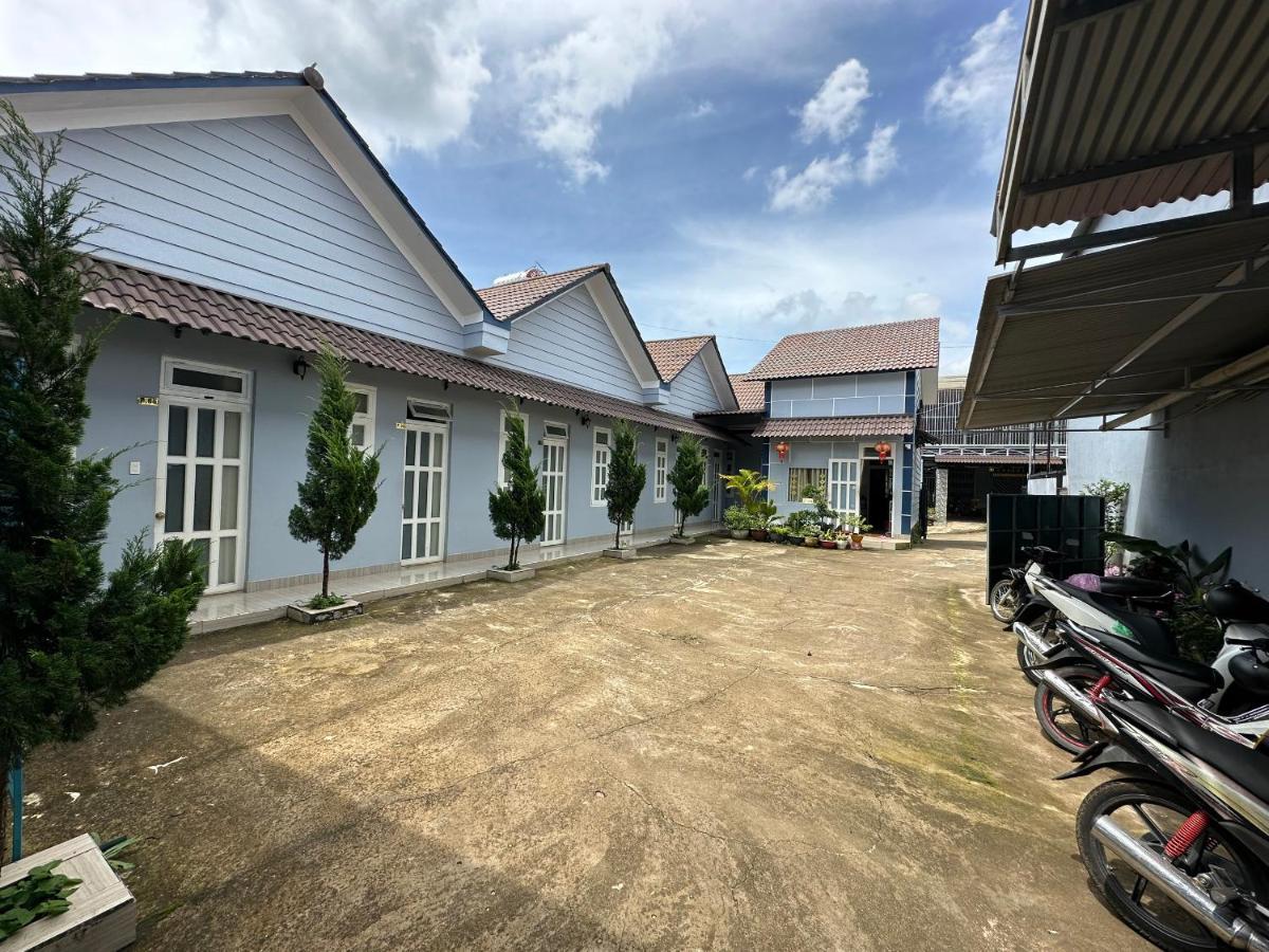 Motel Khanh Vy Bao Loc Exteriör bild