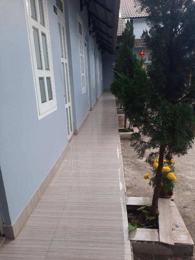 Motel Khanh Vy Bao Loc Exteriör bild