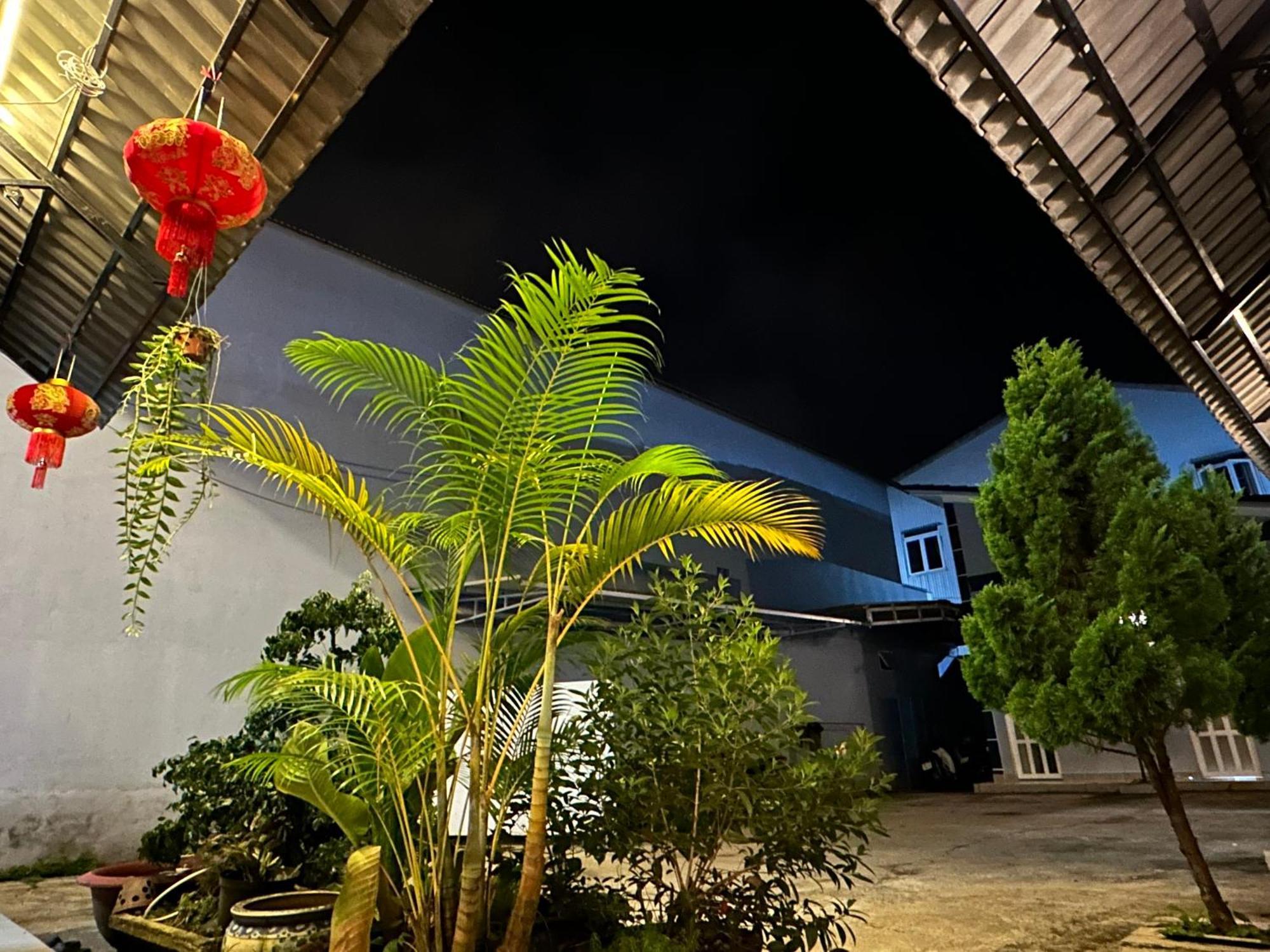 Motel Khanh Vy Bao Loc Exteriör bild