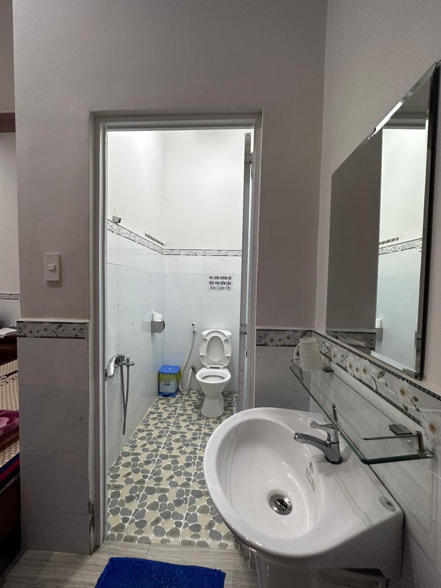 Motel Khanh Vy Bao Loc Exteriör bild