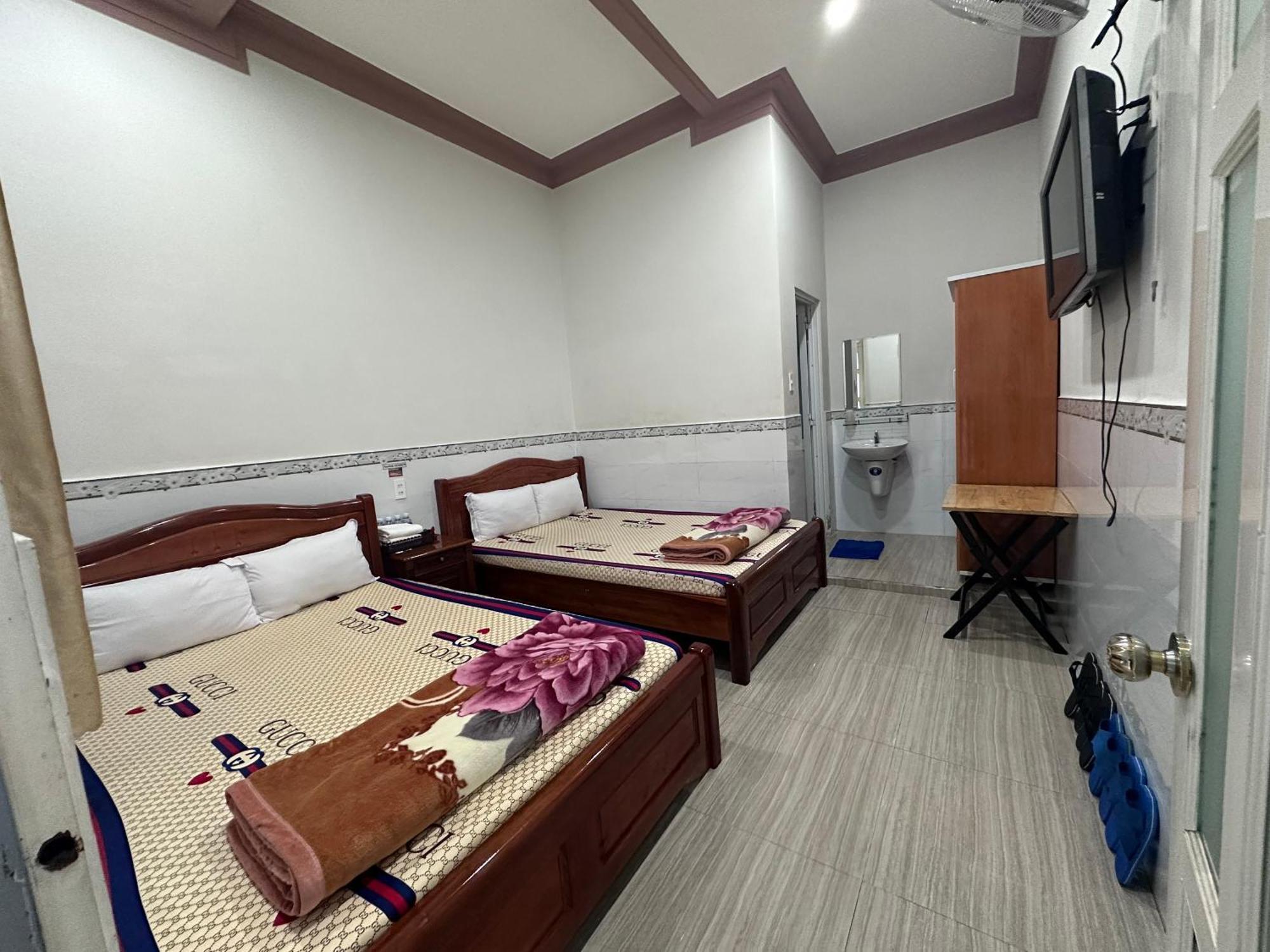Motel Khanh Vy Bao Loc Exteriör bild